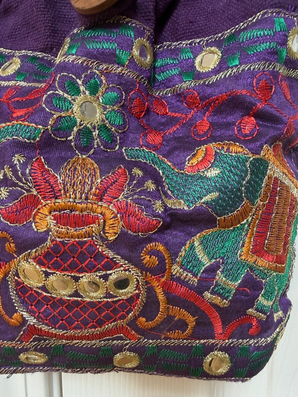 🌸3/$15 Elephant & Floral Embroidered Boho Artisan India Bag - Picture 2 of 5
